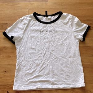 Basic cute slight crop white t-shirt from H&M
